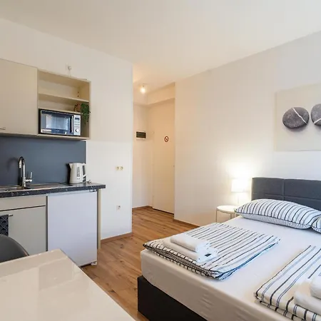 Apartment Alps